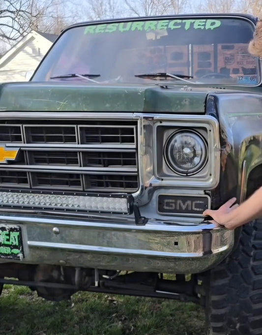 Squarebody turn signal covers (G.M.C or Bowtie)